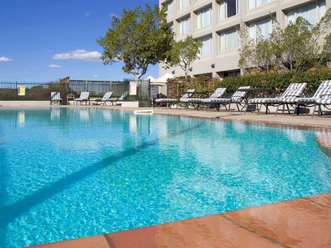 Mercure Sydney Parramatta - Accommodation Cooktown 3