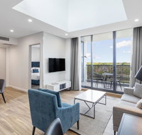 Meriton Suites Coward Street Mascot - Accommodation Cooktown