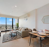 MH011A sense of flying between the ocean and sky - Accommodation Cooktown