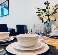 MH012 New Landmark in Melbourne - Accommodation Cooktown