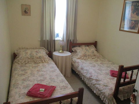Morse Cottage - Accommodation Cooktown 1
