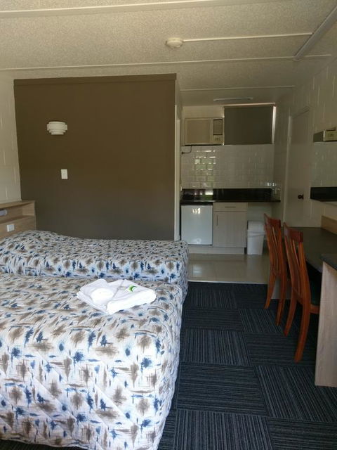 Motel Monaco - Accommodation Cooktown 3