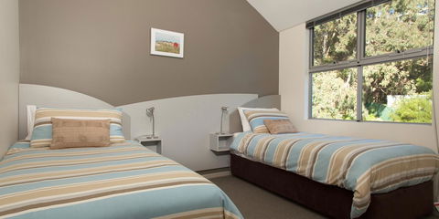 Cosy Corner Sea View Apartments - Accommodation Cooktown 15