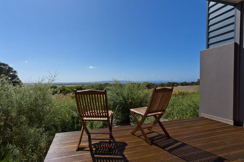 Cosy Corner Sea View Apartments - Accommodation Cooktown 1