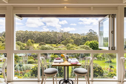 Grand Mercure Basildene Manor - Accommodation Cooktown 10