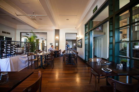 Captain Stirling Hotel - Accommodation Cooktown 44
