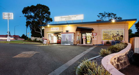 Captain Stirling Hotel - Accommodation Cooktown 24