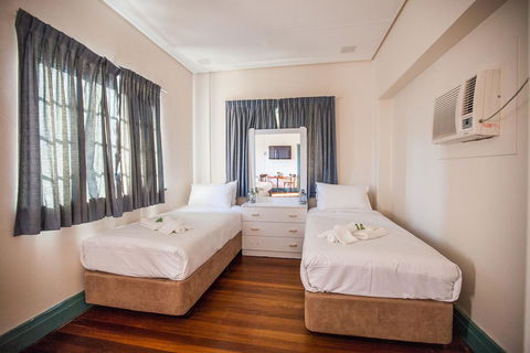 Captain Stirling Hotel - Accommodation Cooktown 35