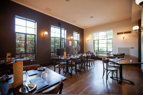 Captain Stirling Hotel - Accommodation Cooktown 41