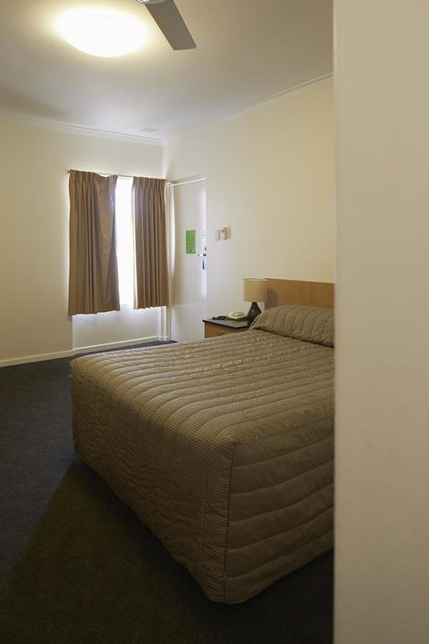 Baileys Parkside Motel By VetroBlu - Accommodation Cooktown 6