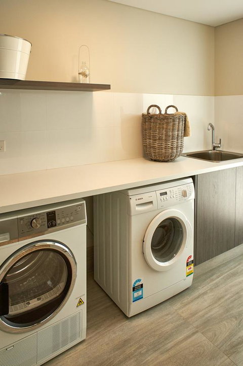 The Urban Beach House - Accommodation Cooktown 20
