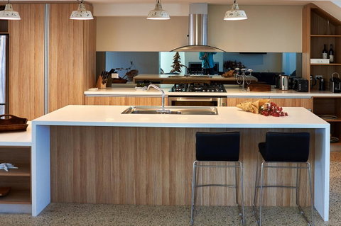 The Urban Beach House - Accommodation Cooktown 7