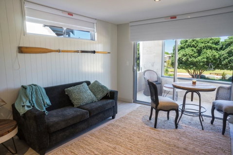 The Urban Beach House - Accommodation Cooktown 22