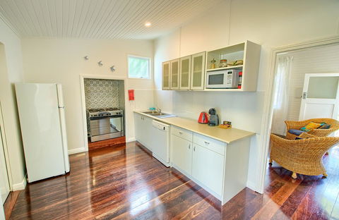 Jeffries Cottage - Accommodation Cooktown 15