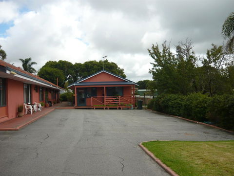 Albany Apartments - Accommodation Cooktown 8