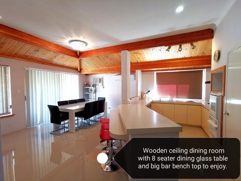 Cosy Easy Access Home Near Perth CBD And Fremantle - Accommodation Cooktown 11