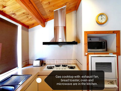 Cosy Easy Access Home Near Perth CBD And Fremantle - Accommodation Cooktown 10