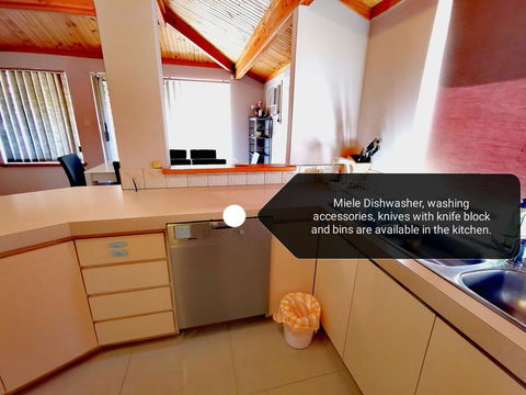 Cosy Easy Access Home Near Perth CBD And Fremantle - Accommodation Cooktown 8