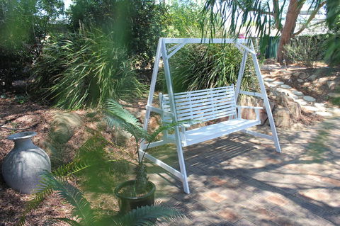 Jacaranda Hideaway Bed & Breakfast - Accommodation Cooktown 11