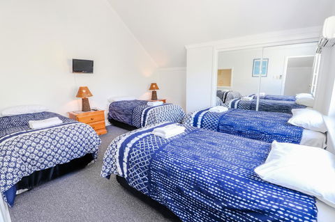 Bayshore Beachside Resort - Accommodation Cooktown 36