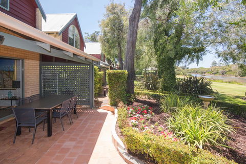 Bayshore Beachside Resort - Accommodation Cooktown 5