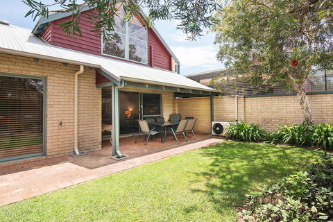 Bayshore Beachside Resort - Accommodation Cooktown 33