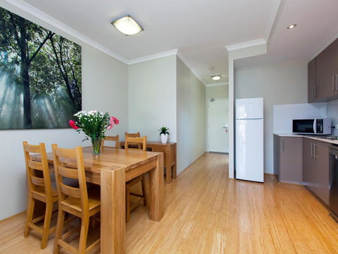 Airport Apartments By Vetroblu - Accommodation Cooktown 3