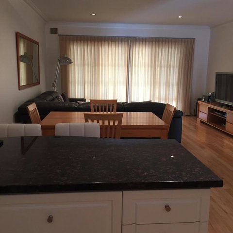 West End District Apartments - Accommodation Cooktown 14