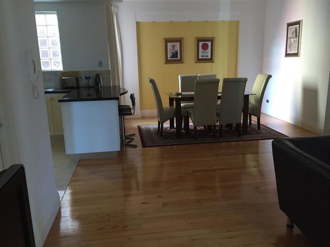 West End District Apartments - Accommodation Cooktown 16