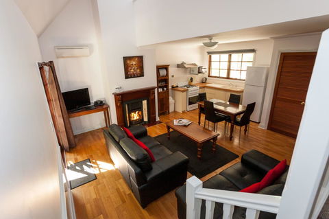 Riverglen Chalets - Accommodation Cooktown 37