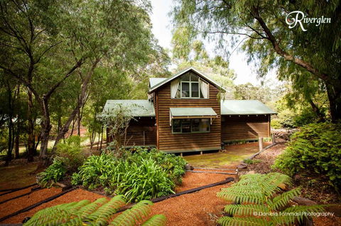 Riverglen Chalets - Accommodation Cooktown 30