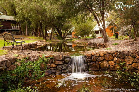 Riverglen Chalets - Accommodation Cooktown 29