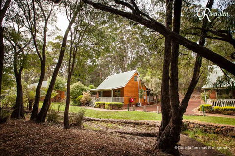 Riverglen Chalets - Accommodation Cooktown 26