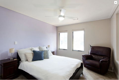 Adele's Luxury South Beach Apartment With King Bed - Accommodation Cooktown 6