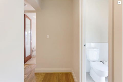 Adele's Luxury South Beach Apartment With King Bed - Accommodation Cooktown 17