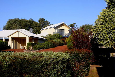 Bayside Villas - Accommodation Cooktown 19