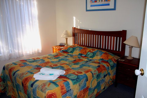 Bayside Villas - Accommodation Cooktown 25