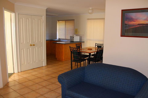 Bayside Villas - Accommodation Cooktown 21