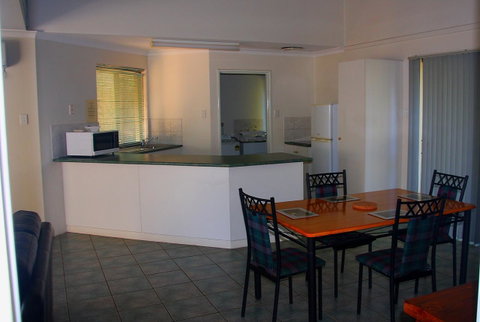 Bayside Villas - Accommodation Cooktown 27