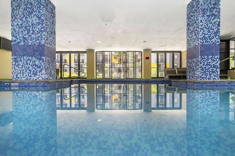 Oversized Eastend Sleeps 6 Free PARKING+POOL WIFI - Accommodation Cooktown 43
