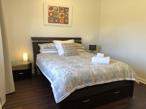 Inglewood Comfort - Accommodation Cooktown 7