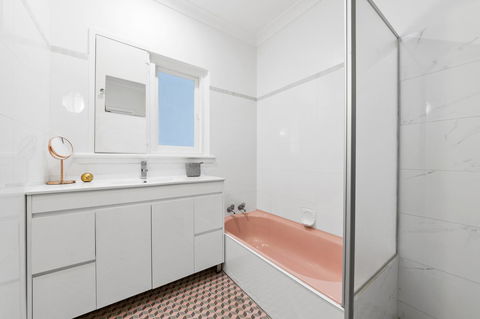 Inglewood Comfort - Accommodation Cooktown 11