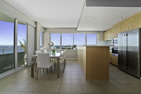 Luxury Suite Bunbury - Accommodation Cooktown 9