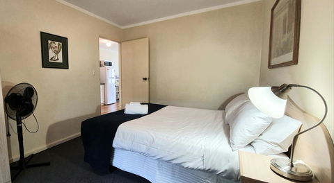 West Beach Lagoon 208 â€“ Great Value! - Accommodation Cooktown 3