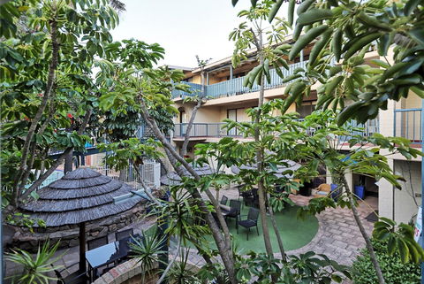 West Beach Lagoon 208 â€“ Great Value! - Accommodation Cooktown 24