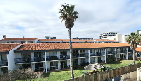 West Beach Lagoon 208 â€“ Great Value! - Accommodation Cooktown 22