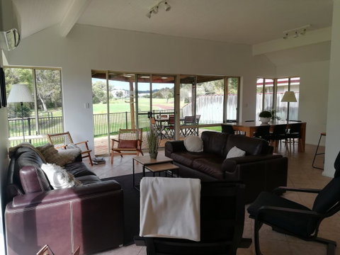 Stableford Cottage Holiday Home Dunsborough - Accommodation Cooktown 24