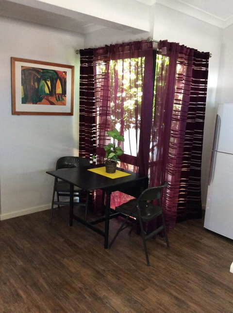 Como Retreat - Two Bedroom Villa - Accommodation Cooktown 3