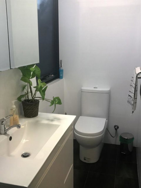 Como Retreat - Two Bedroom Villa - Accommodation Cooktown 15