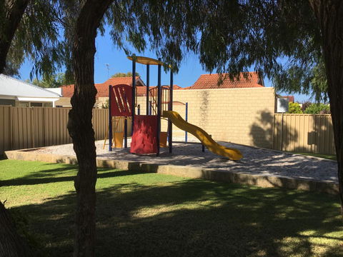 Geographe Bay Apartment - Accommodation Cooktown 8